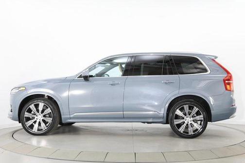 2022 Volvo XC90 T6 Inscription