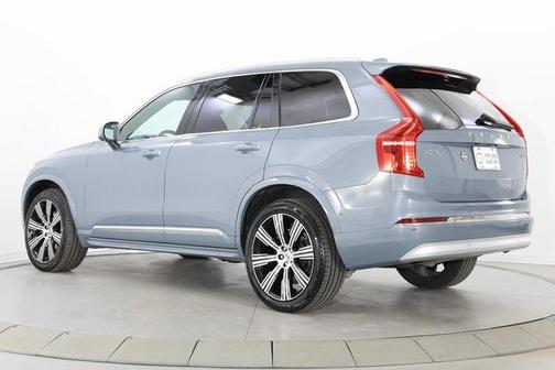 2022 Volvo XC90 T6 Inscription