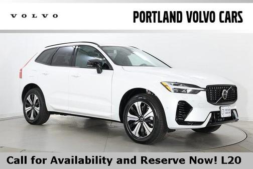2025 Volvo XC60 Plug-In Hybrid T8 Plus