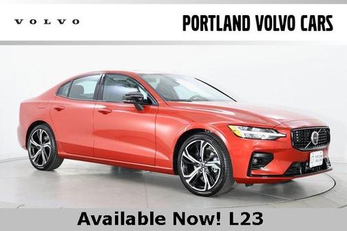 2025 Volvo S60 Plus