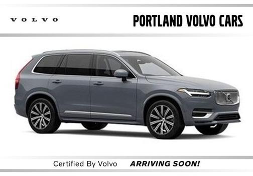 2022 Volvo XC90 T6 Momentum