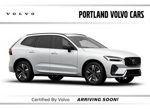 2023 Volvo XC60 B5 Ultimate Bright Theme