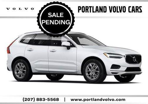 Crystal White Metallic 2020 Volvo XC60 T5 Momentum