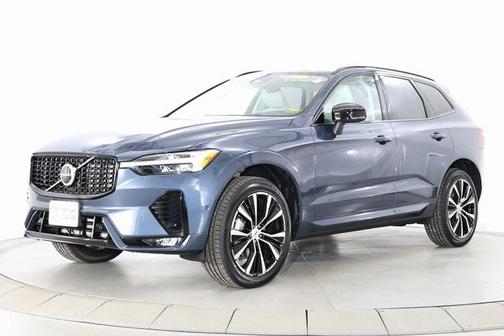 2025 Volvo XC60 Plus