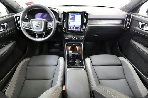 Crystal White Metallic 2023 Volvo XC40 Recharge Pure Electric Twin Core