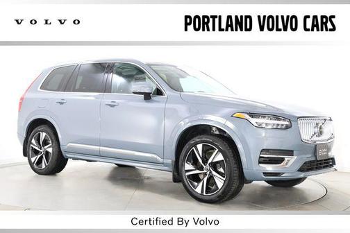 Thunder Grey Metallic 2023 Volvo XC90 Recharge Plug-In Hybrid T8 Core Bright Theme