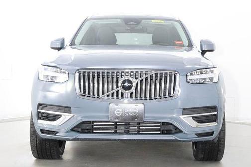 Thunder Grey Metallic 2023 Volvo XC90 Recharge Plug-In Hybrid T8 Core Bright Theme