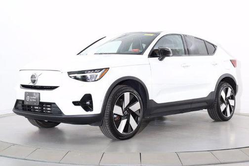 Crystal White Metallic 2023 Volvo C40 Recharge Pure Electric Twin Plus