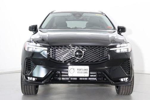 Onyx Black 2027 Volvo XC60 Ultra