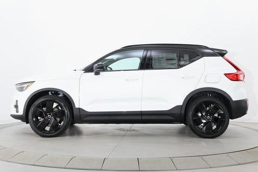 2026 Volvo EX40 Black Edition Ultra, Twin Motor, Fully electric