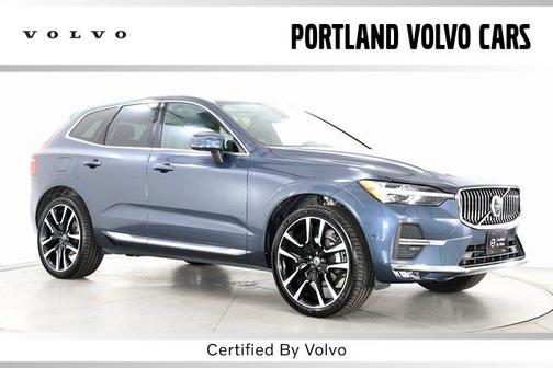 2023 Volvo XC60 B5 Plus Bright Theme