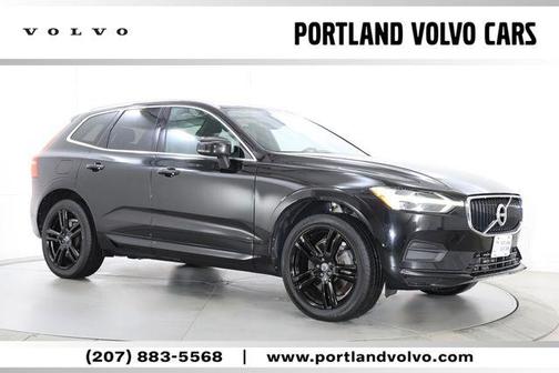 Onyx Black Metallic 2019 Volvo XC60 T6 Momentum