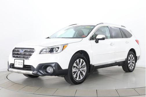 Crystal White Pearl 2017 Subaru Outback 2.5i Touring