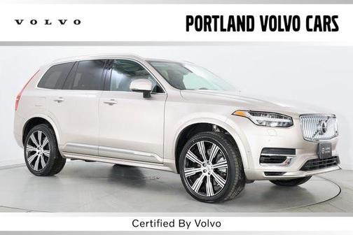 2023 Volvo XC90 Recharge Plug-In Hybrid T8 Plus Bright Theme 7-Seater