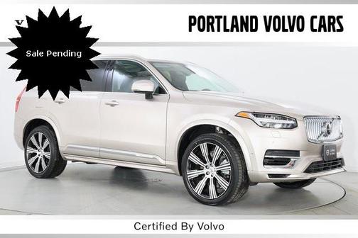 2023 Volvo XC90 Recharge Plug-In Hybrid T8 Plus Bright Theme 7-Seater