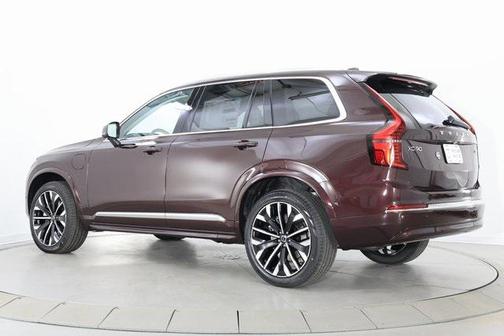 2025 Volvo XC90 Plug-In Hybrid T8 Ultra 6-Seater