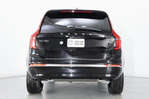 Onyx Black Metallic 2026 Volvo XC90 Plus, B6 AWD Gas (mild hybrid), Gasoline, Bright, 6 Seats
