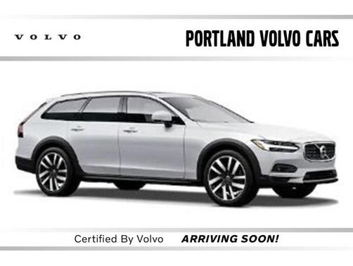 2025 Volvo V90 Cross Country Ultra, B6 AWD Gas (mild hybrid)