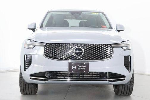 2025 Volvo XC90 B6 Plus 7-Seater