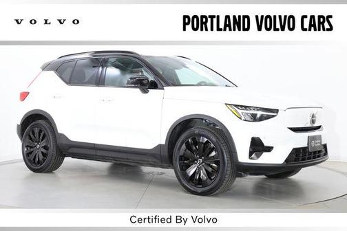 Crystal White Metallic 2023 Volvo XC40 Recharge Pure Electric Twin Core