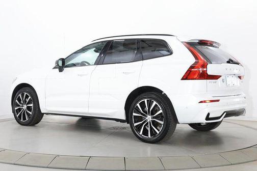 Crystal White 2025 Volvo XC60 B5 Plus