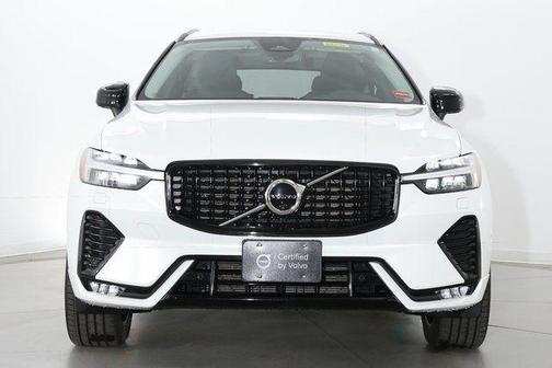 Crystal White 2025 Volvo XC60 B5 Plus