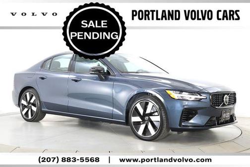 Denim Blue Metallic 2024 Volvo S60 Recharge Plug-In Hybrid T8 Ultimate Dark Theme