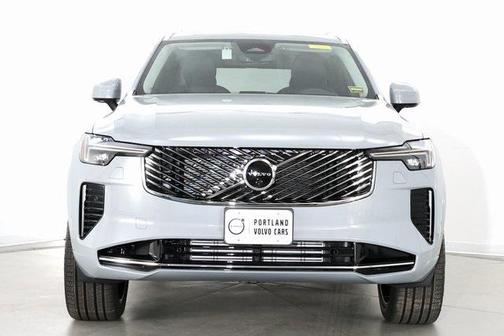 2025 Volvo XC90 Plug-In Hybrid T8 Ultra 7-Seater