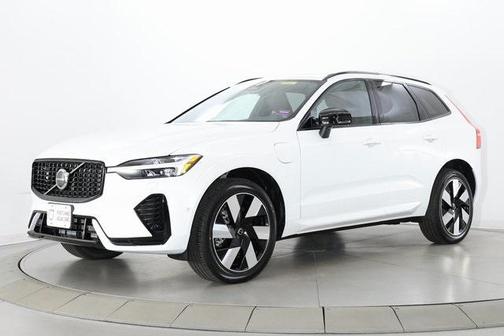 2025 Volvo XC60 Plug-In Hybrid Plus
