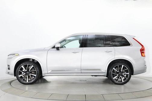 2024 Volvo XC90 B5 Plus Bright Theme