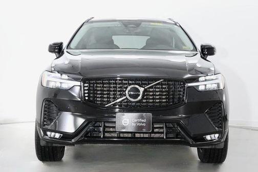 2025 Volvo XC60 B5 Core