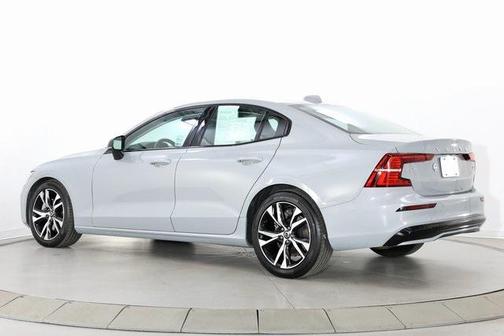 2025 Volvo S60 B5 Core