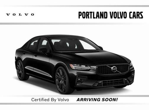2023 Volvo S60 Recharge Plug-In Hybrid T8 Plus Black Edition