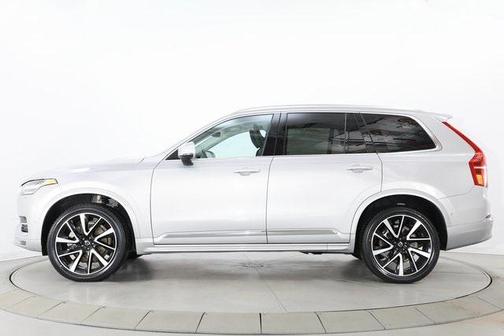 2023 Volvo XC90 B6 Plus 6-Seater
