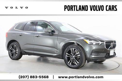 Pine Grey Metallic 2019 Volvo XC60 T5 Momentum