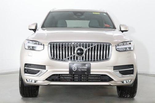 2023 Volvo XC90 B6 Ultimate 7-Seater