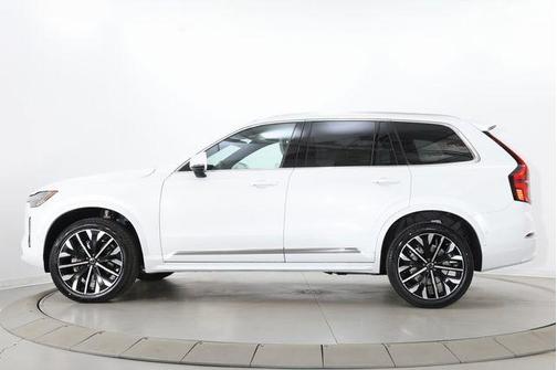 Crystal White Pearl 2026 Volvo XC90 Plus, B5 AWD Gas (mild hybrid), Gasoline, Bright, 7 Seats