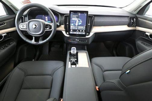 Vapour Grey Metallic 2026 Volvo XC90 Plus, B6 AWD Gas (mild hybrid), Gasoline, Bright, 7 Seats