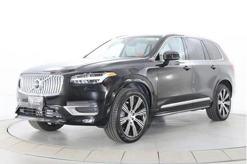 Onyx Black Metallic 2023 Volvo XC90 B6 Ultimate 6-Seater