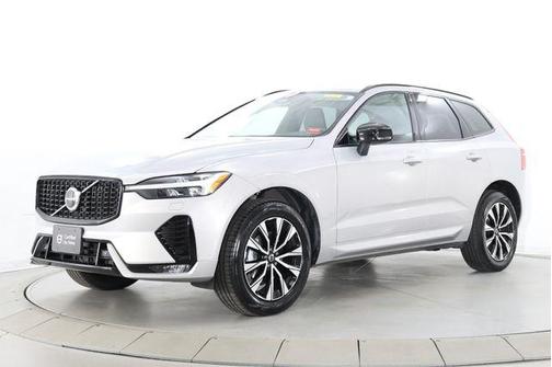 Silver Dawn Metallic 2025 Volvo XC60 B5 Core