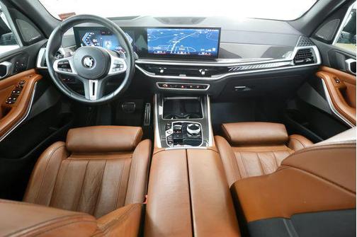 British Racing Green 2024 BMW X5 M60i