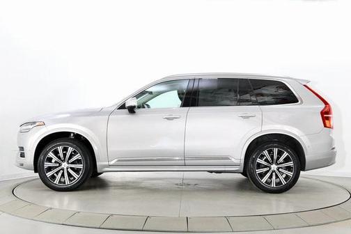 2024 Volvo XC90 B5 Plus Bright Theme
