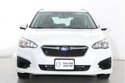 Crystal White Pearl 2017 Subaru Impreza 2.0i Premium