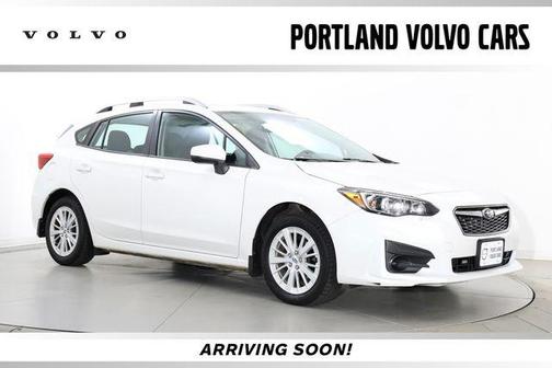 Crystal White Pearl 2017 Subaru Impreza 2.0i Premium