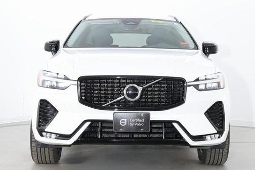 2025 Volvo XC60 B5 Core