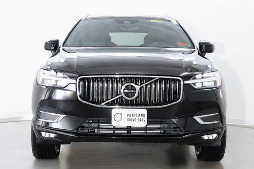 Onyx Black Metallic 2020 Volvo XC60 T5 Inscription