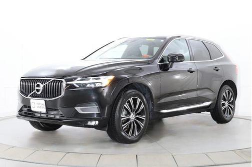 Onyx Black Metallic 2020 Volvo XC60 T5 Inscription