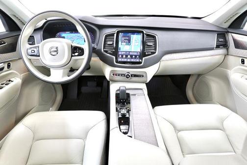Denim Blue Metallic 2025 Volvo XC90 B6 Plus 6-Seater
