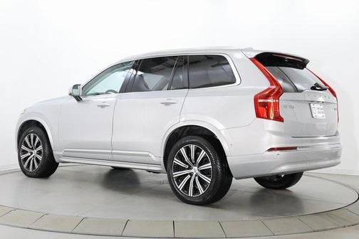 2025 Volvo XC90 B6 Plus 7-Seater