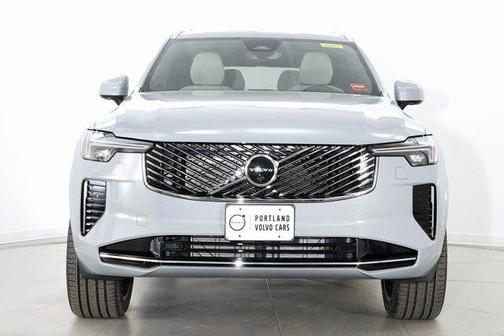 Vapour Grey Metallic 2026 Volvo XC90 Plus, B6 AWD Gas (mild hybrid), Gasoline, Bright, 7 Seats